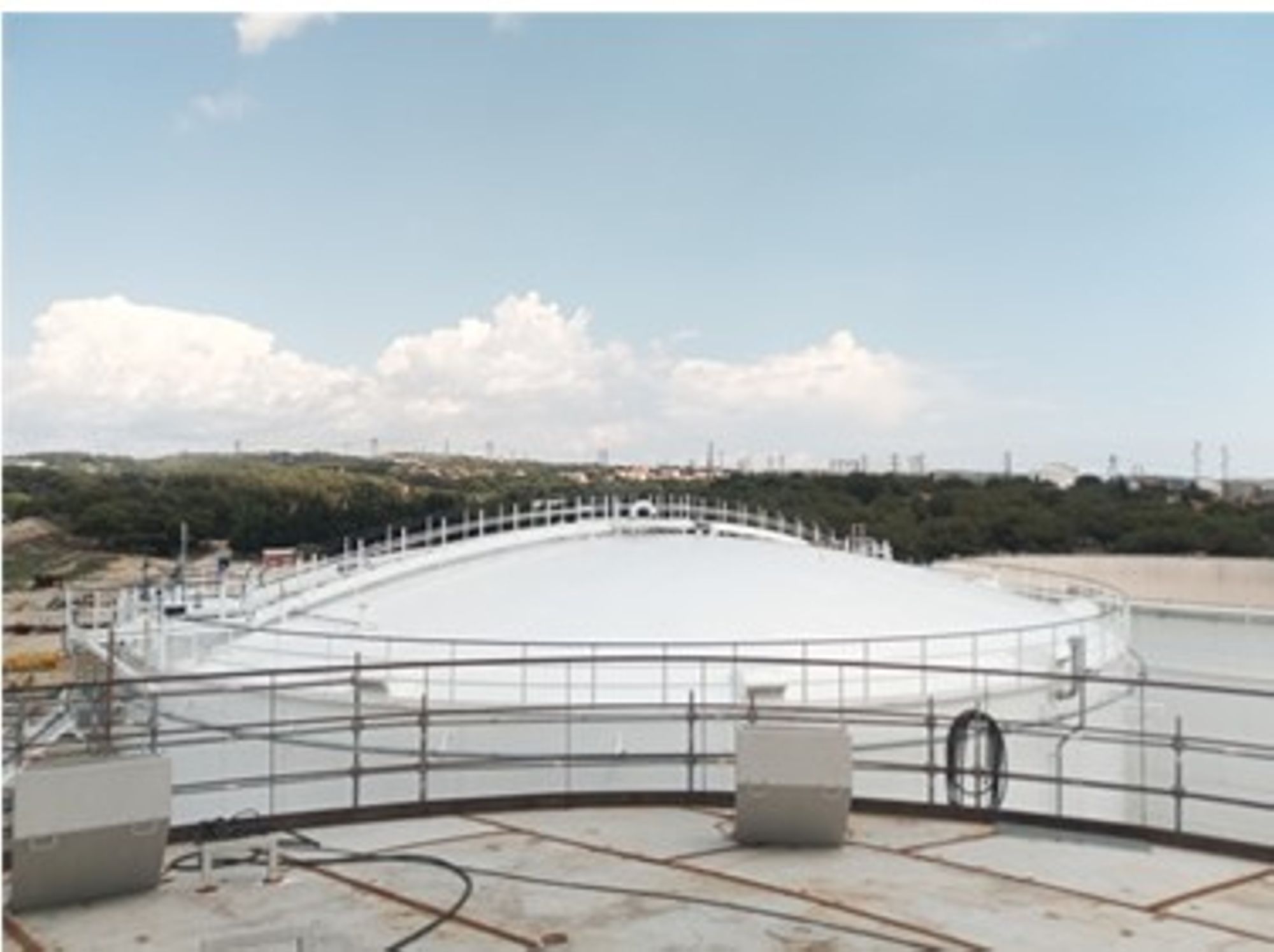 Quelles solutions techniques utilisent les industriels pour réduire les émissions de polluants dans l’atmosphère ?