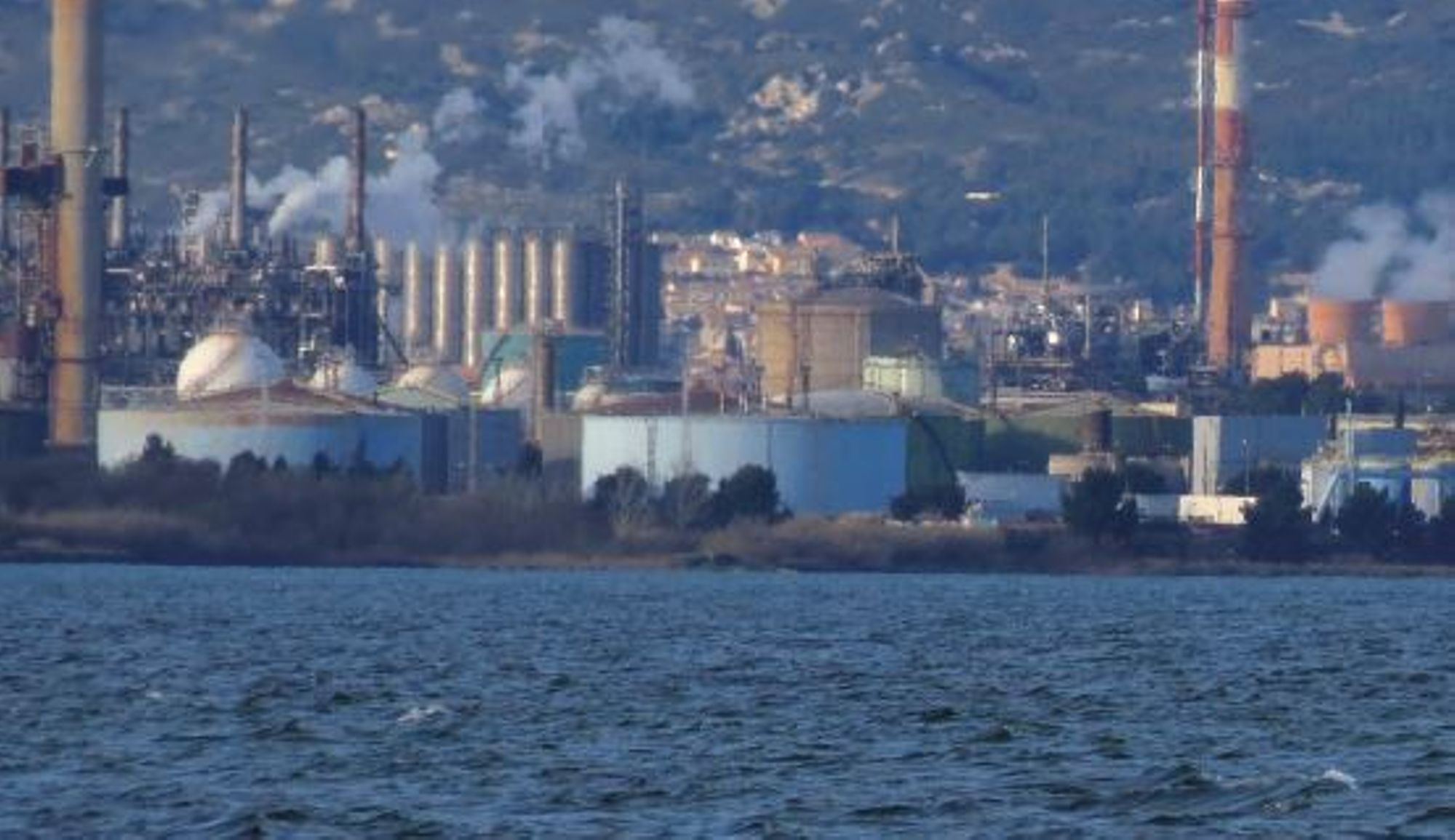 Étang de Berre : "tout en préservant l'économie, il faut corriger les travers"